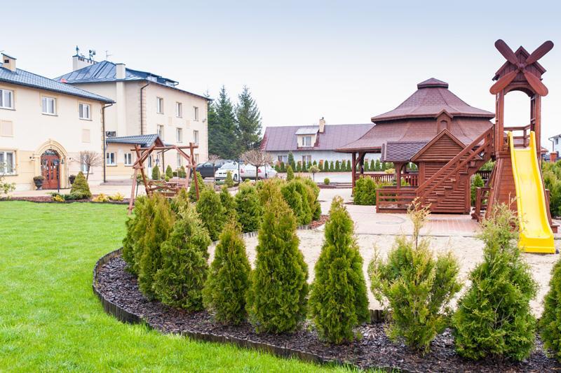 Hotel Andersen Rzeszów Buitenkant foto