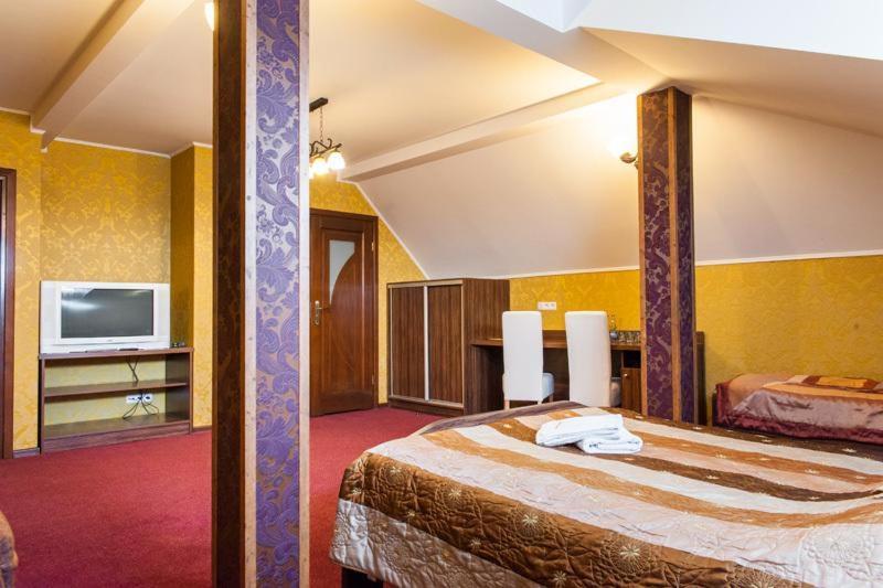 Hotel Andersen Rzeszów Buitenkant foto
